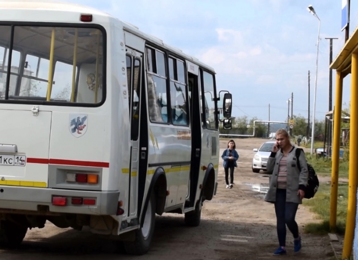 Жители пригородов Якутска оценили работу автобусов