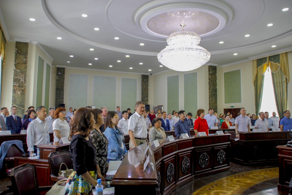 Состоялась VII (очередная) сессия Якутской городской Думы