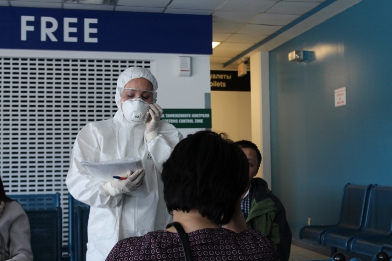 В аэропорту Якутска введен двойной термометрический контроль для оперативного выявления инфицированных