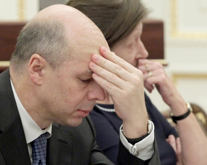 Минфин РФ хочет скорректировать бюджет из-за проблем в экономике